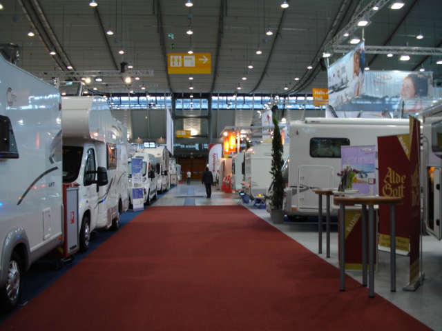 Выставка караванинга в Штуттгарте 2012 Фотогалерея